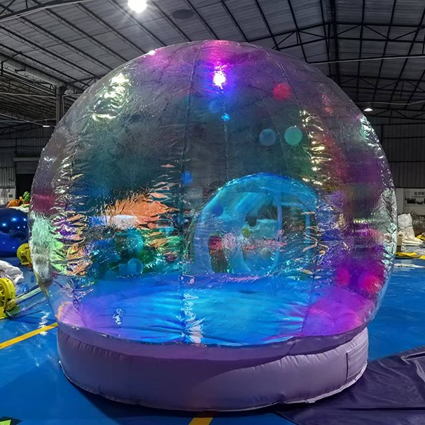 grande tenda a cupola trasparente con tunnel gonfiabile
