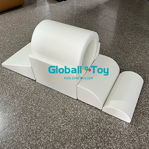 Toys rocker e trave di softplay interno