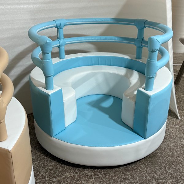 Cadeira de brincar macia de segurança para uso em centros de educação infantil