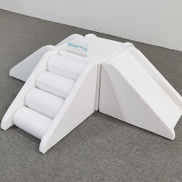 Zestaw rolek z miękkiej pianki dla małych dzieci