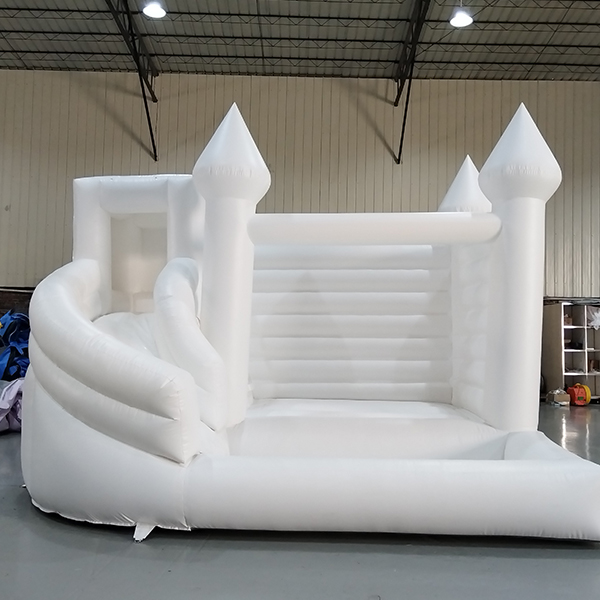 PVC opblaasbaar wit springkussen met dubbellaagse glijbaan