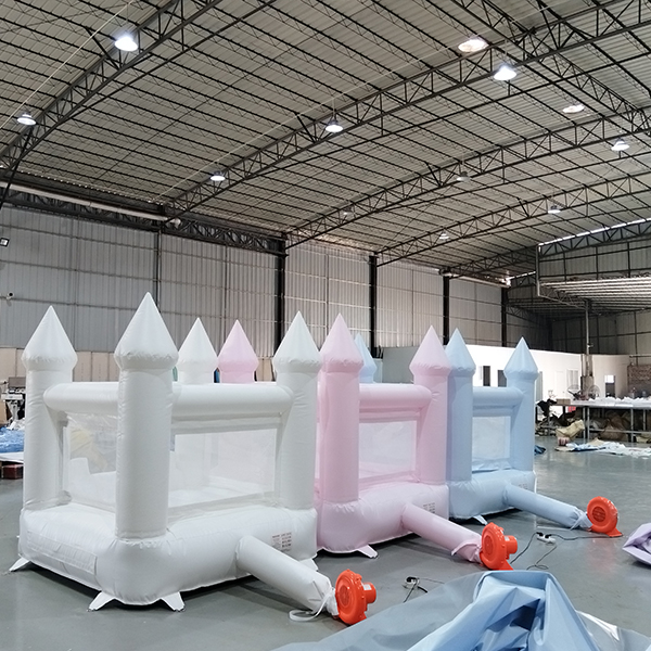 pastel sıçrama kalesi kiralama şişme ev kaydırağı