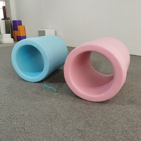 blauw-roze-soft-play-tunnelcilinders