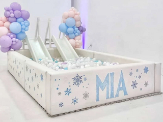 Ballenbak met glijbaan_864_648.jpg