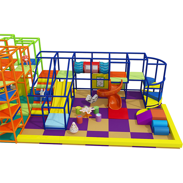 peralatan soft play multi level dengan jembatan perosotan dan tabung merangkak untuk pusat penitipan anak