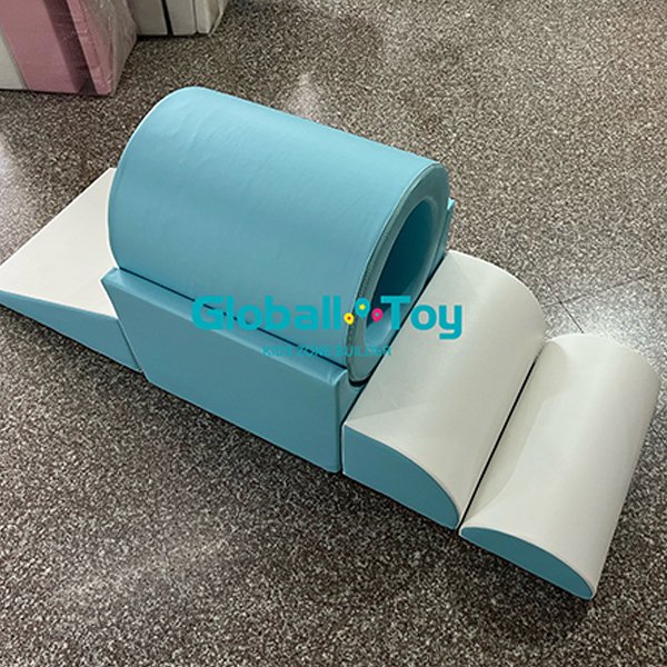 Banco infantil macio com fornecedor de design de flores