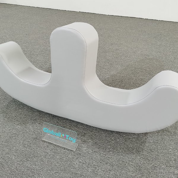 grijs-wit-soft-play-ramp-en-tunnel-set