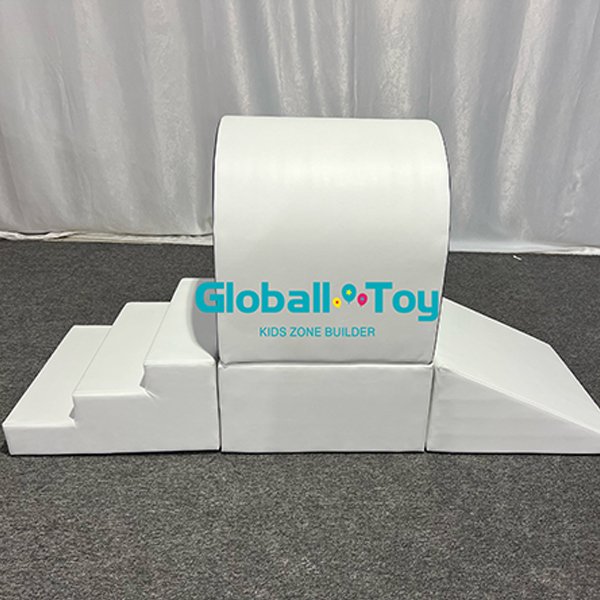 Indoor-Aktivitäts-Softplay-Kletterblöcke-Händler