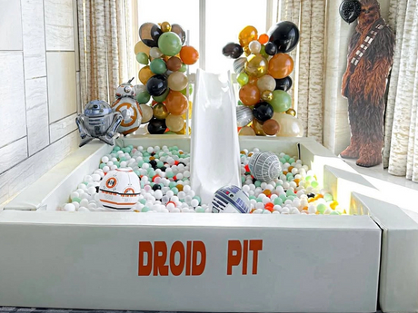 Pit bola bertema Star Wars dengan slide dan dekorasi droid anak -anak indoor Play Equipment_1064_798.jpg