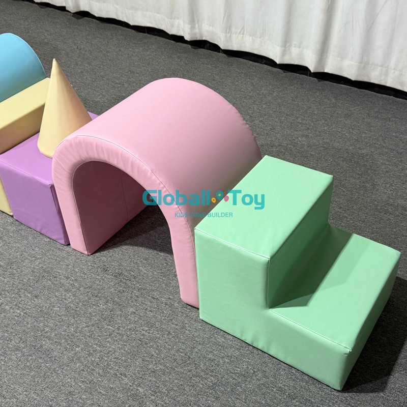 Ensemble de jeu doux pour les fêtes d'enfants et les jeux en intérieur