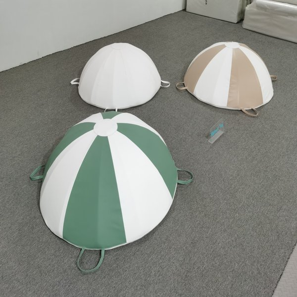 Soft-Play-Balance-Kuppel-gr&uuml;n-wei&szlig;-sensorische-Trittsteine-Indoor-Spielplatz