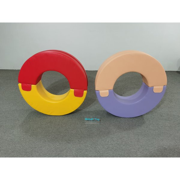 soft-play-cylindre-beige-blanc-vert-si&egrave;ges-doux-aire-de-jeu-pour-tout-petits